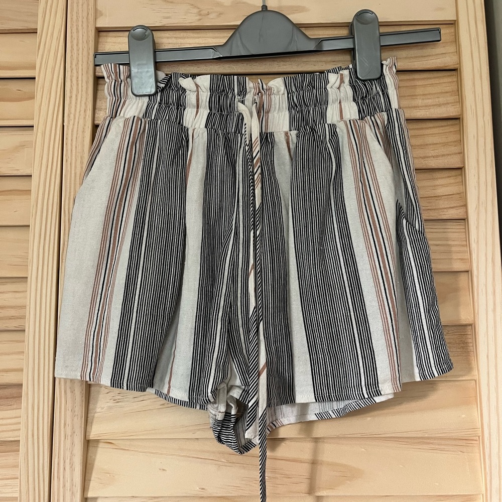 High waist shorts